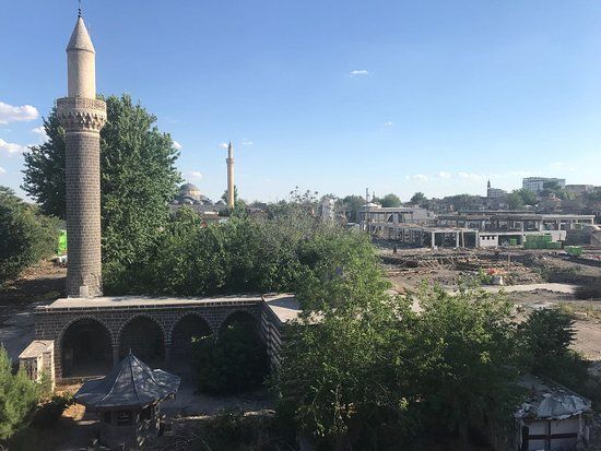 Hz. Süleyman Türbesi